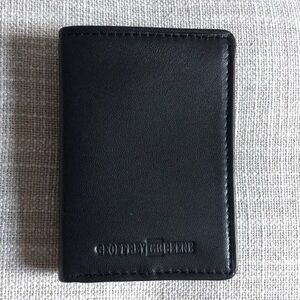 GEOFFREY BEENE Trifold Leather Wallet